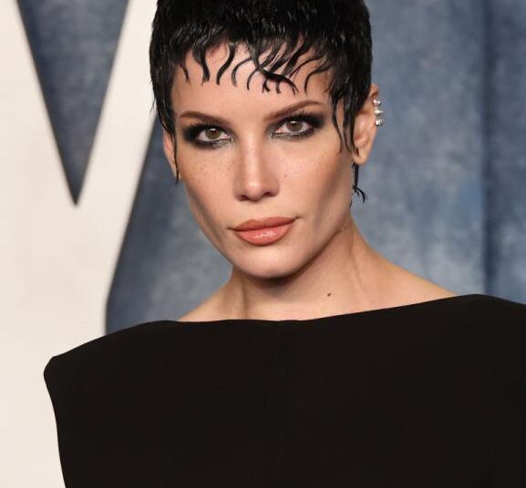 Halsey Explains Why New Music Is on Hold