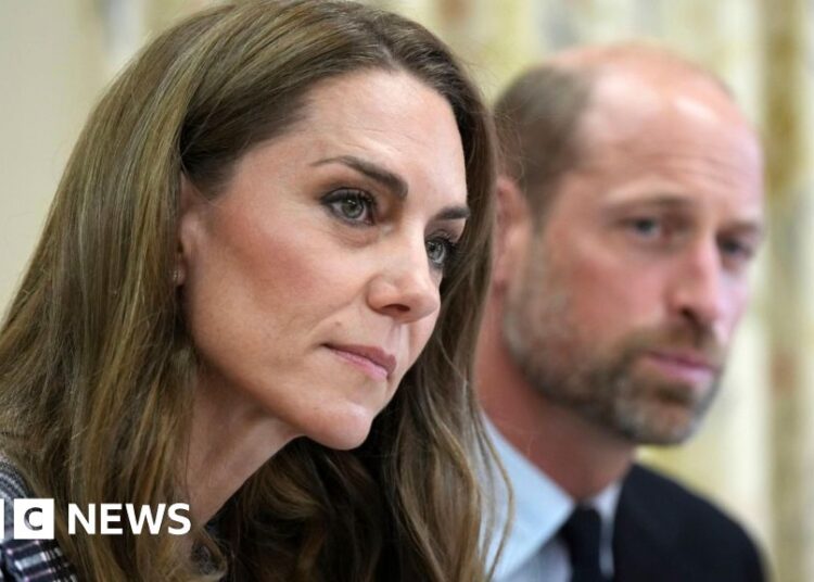 Harry returns to UK and lays wreath as William remembers late Queen