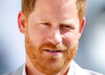 Harry urged to take things 'slow' after Charles reunion - Celebrity News - Entertainment