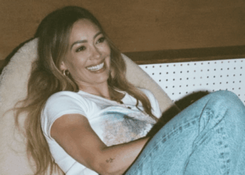 Hilary Duff Signs With Atlantic Records, Teases New Music & Docuseries