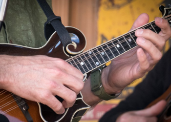How Chattanooga Has Become The New Home Of Bluegrass Music