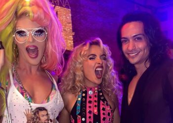 How Sabrina Carpenter Honored Cher With 2025 VMAs After-Party Look