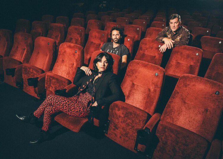 Howling Bells return with first new music in over a decade, "Unbroken"