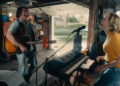 Hugh Jackman, Kate Hudson Start a Neil Diamond Tribute Band in ‘Song Sung Blue’ Trailer