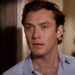 Jude Law opening a door in The Holiday.