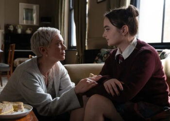 Victoria Hamilton as Juliet Cooper and Pixie Davies as Taylor Cooper in Unforgotten