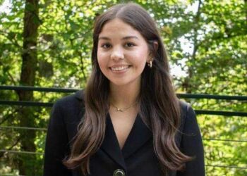 Profile Image of Sofia DiStefano