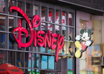 Is Disney's DTC Momentum the Key to Reviving Entertainment Margins?