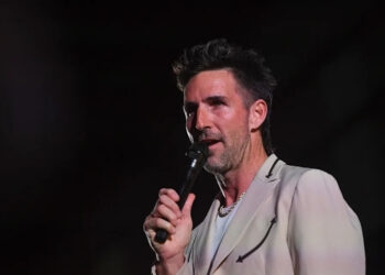 Jake Owen performs at the Flamingo Jam Concert, Saturday, Nov. 23, 2024, at a Corporate Air hangar at the Vero Beach Regional Airport. Owen, among other artists, performed Saturday night benefiting the Jake Owen Foundation. The nonprofit, established in 2010, formed initially to offer financial support on the national level to children battling cancer and other catastrophic childhood disease through St. Jude Children’s Research Hospital in Memphis, Tenn. Now, the foundation benefits about 30 different nonprofits that include the local chapters of Habitat for Humanity, the Boys and Girls Clubs, and Autism Speaks.