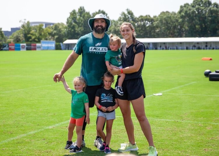 Jason Kelce ‘Definitely’ Getting a Vasectomy — But Hints He and Kylie Might Try For Baby No. 5 First – Star Magazine