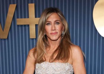 Jennifer Aniston Seemingly Soft Launches Jim Curtis Relationship