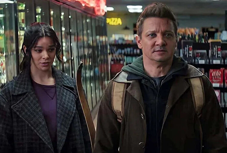Jeremy Renner on Returning to Hawkeye After Rejecting 'Insult Offer' on Salary