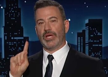 Jimmy Kimmel Spots Sign Of 'Something Wrong' With Trump
