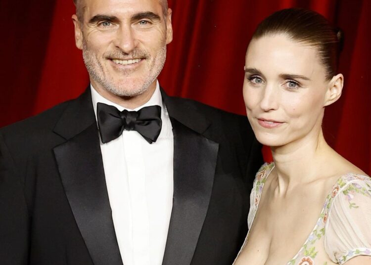 Joaquin Phoenix, Rooney Mara’s Rare Red Carpet Outing in Venice