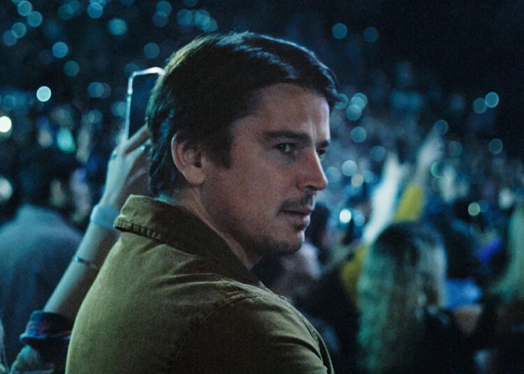 Josh Hartnett in a scene from ‘Trap’ (Warner Bros Entertainment Inc)