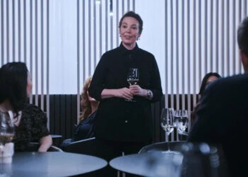 FX Olivia Colman as Chef Terry on 'The Bear'