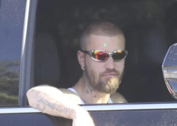 Justin Bieber was seen with a full beard while out in Los Angeles Thursday. LESE / BACKGRID