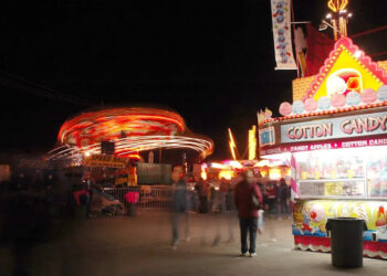 The Cambridge Fall Fair is on this weekend with midway rides, 4H competitions and a concert by I Mother Earth.
