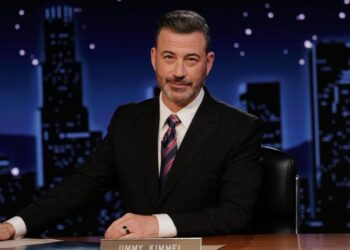 Kimmel returns to late night with an emotional monologue but no apologies following suspension | Celebrity News