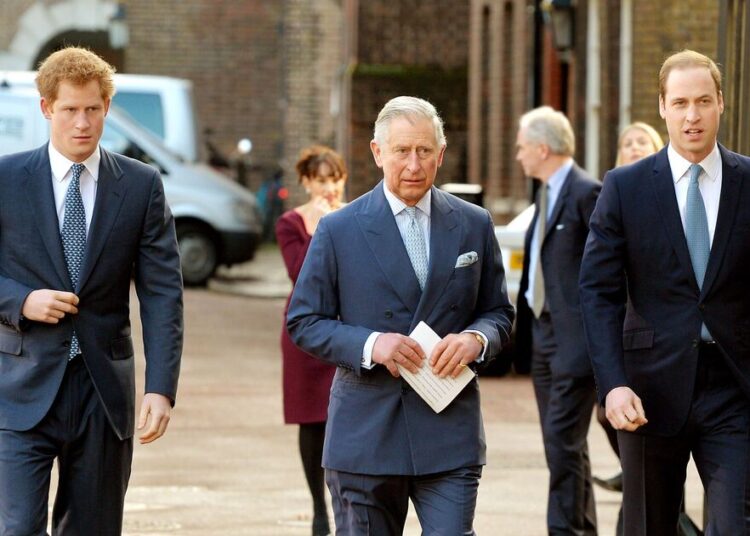 King Charles 'tiring of Prince William' as he looks to Prince Harry - Royals - News