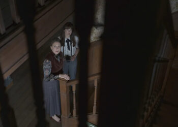Lorraine (Vera Farmiga, left) sticks close to protect daughter Judy (Mia Tomlinson) from evil in "The Conjuring: Last Rites."