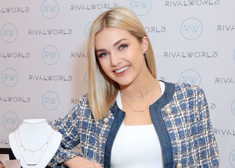 Lindsay Arnold slams harsh criticism of Dancing With The Stars celebs - Celebrity News - Entertainment