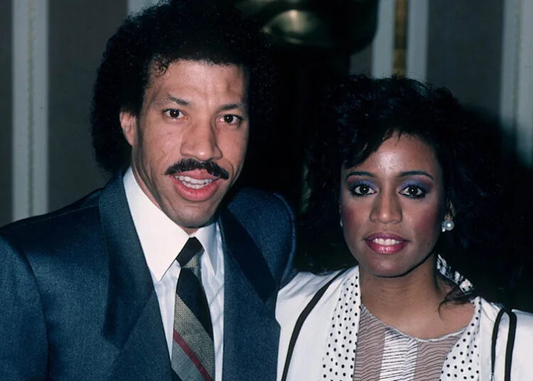 Lionel Richie with his ex-wife Brenda in 1986.