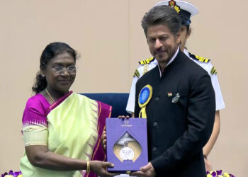 Shah-Rukh-Khan-honoured-with-National-Film-Award-for-Best