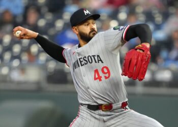 López has strong return, but Twins fall to Royals in Kansas City – Twin Cities