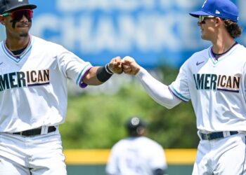 Mariners-Royals Game Preview | Lookout Landing