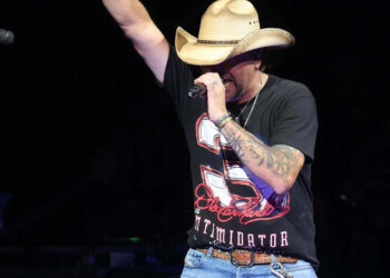 Country music artist Jason Aldean peforms in 2022 at the PNC Pavillion in Charlotte.