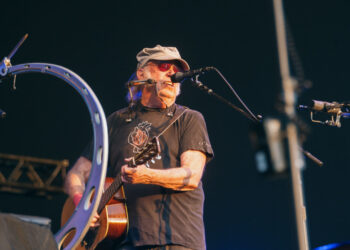 Neil Young's hospital dash