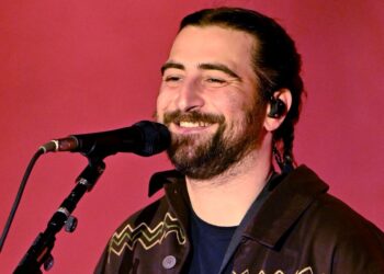 Noah Kahan Marries His Longtime Partner in Intimate Vermont Ceremony