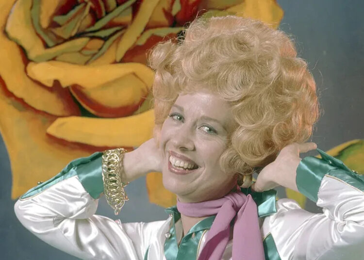 Polly Holliday