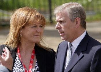 Pressure on the British Royal Family to Dismiss Andrew and Sarah Ferguson After Epstein Message Scandal