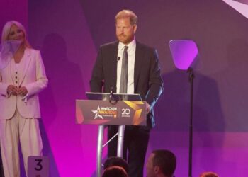 Prince Harry returns to the U.K., but it's unclear if he'll meet with Royal family