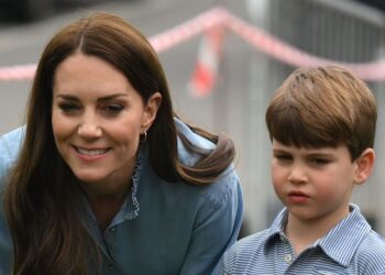 Princess Kate shares Prince Louis' latest obsession taking over home - Celebrity News - Entertainment
