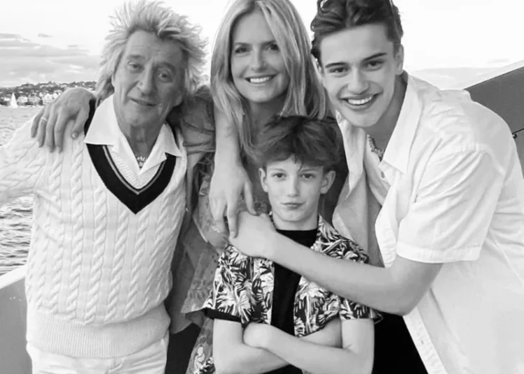 Sir Rod Stewart Lady Penny Lancaster with two sons