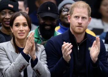Royal Family LIVE: Harry and Meghan 'plan to replace' William and Kate | Royal | News