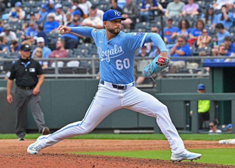 Royals Place Lucas Erceg On IL With Shoulder Impingement
