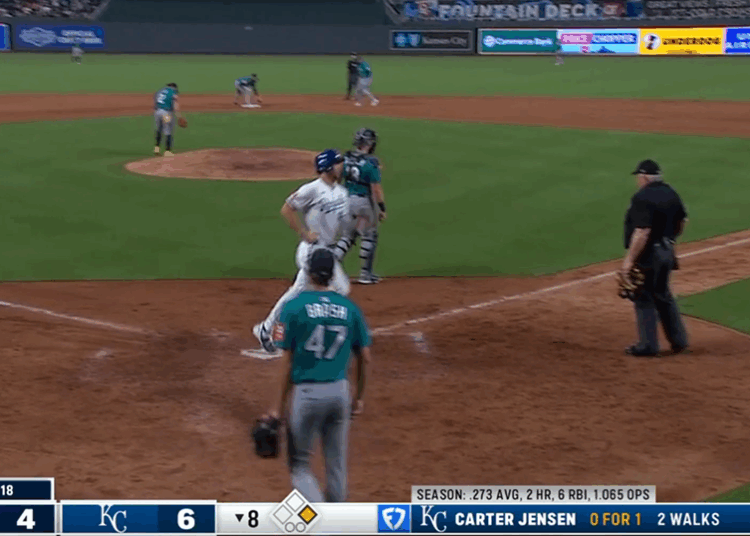 Royals snap Mariners 10-game winning streak 7-5 | Sports