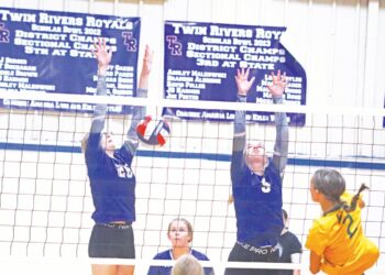 Royals swept by Green Wave Thursday