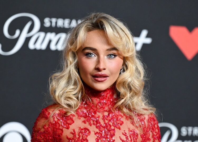 Sabrina Carpenter Encourages Fans to Vote With New HeadCount Campaign