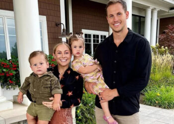 Shawn Johnson Instagram  Shawn Johnson and Andrew East with their kids, Drew and Jett.