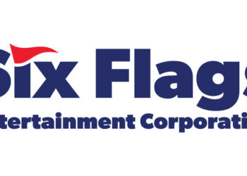 Six Flags Extends Licensing Agreement With Peanuts Worldwide