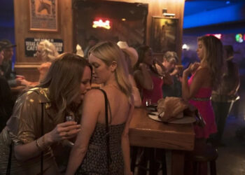 Malin u00c5kerman as Margo and Brittany Snow as Sophie in The Hunting Wives