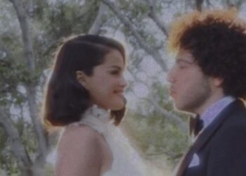 Sweet detail in Selena Gomez and Benny Blanco's wedding invites - Celebrity News - Entertainment