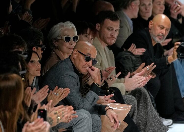 The Devil Wears Dolce & Gabbana In Milan As Meryl Streep Is Filmed At Runway Show For Movie Sequel