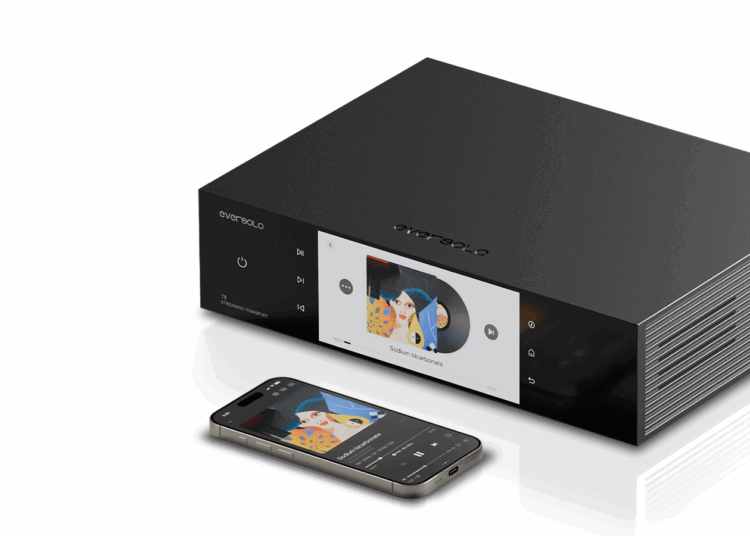 Eversolo T8 and control app on smart devices