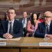 Steve Pemberton as Rupert Murdoch and Jordan Renzo as James Murdoch in The Hack